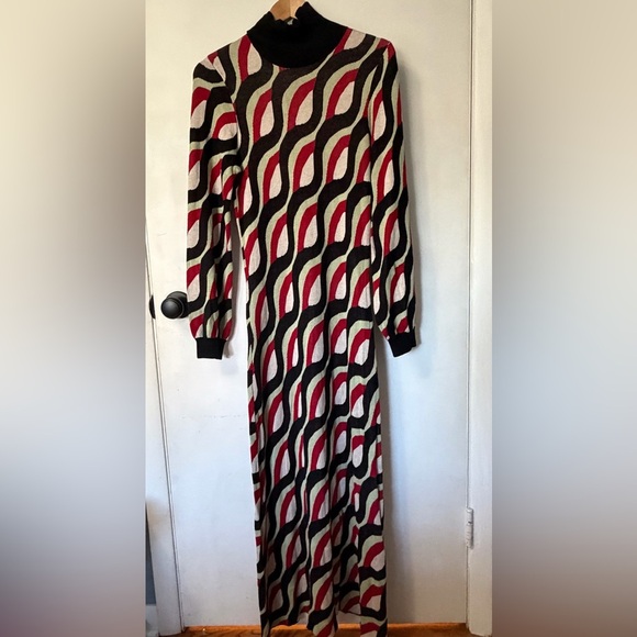 Vintage Wave Jacquard Teresa Dress - Picture 6 of 7